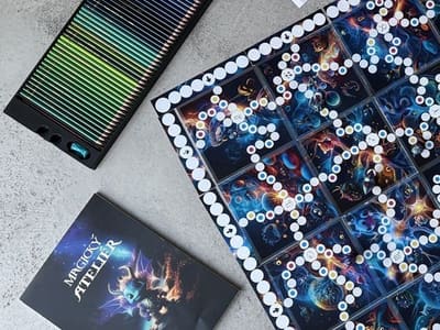 The Zrození příšerek board game laid out with coloured pencils